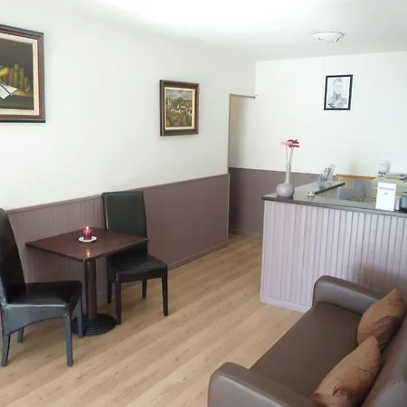 Hotel Alata Отель Алата