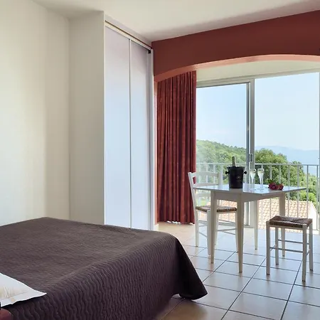 Hotel Alata Ξενοδοχείο Alata