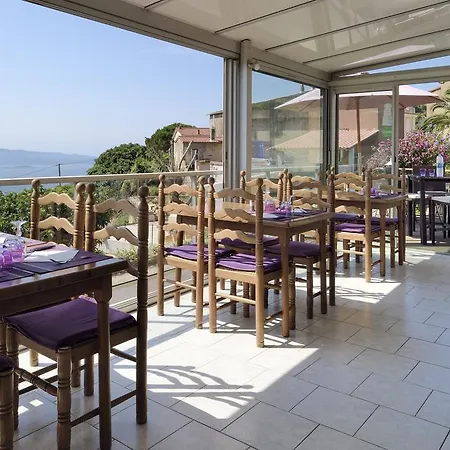 Hotel Alata Ξενοδοχείο